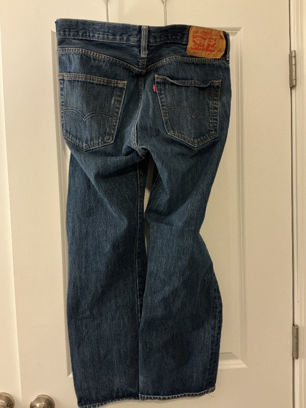 Levi’s 501 Original Fit Jeans Men’s 36x30 Medium Wash Straight Leg Button Fly